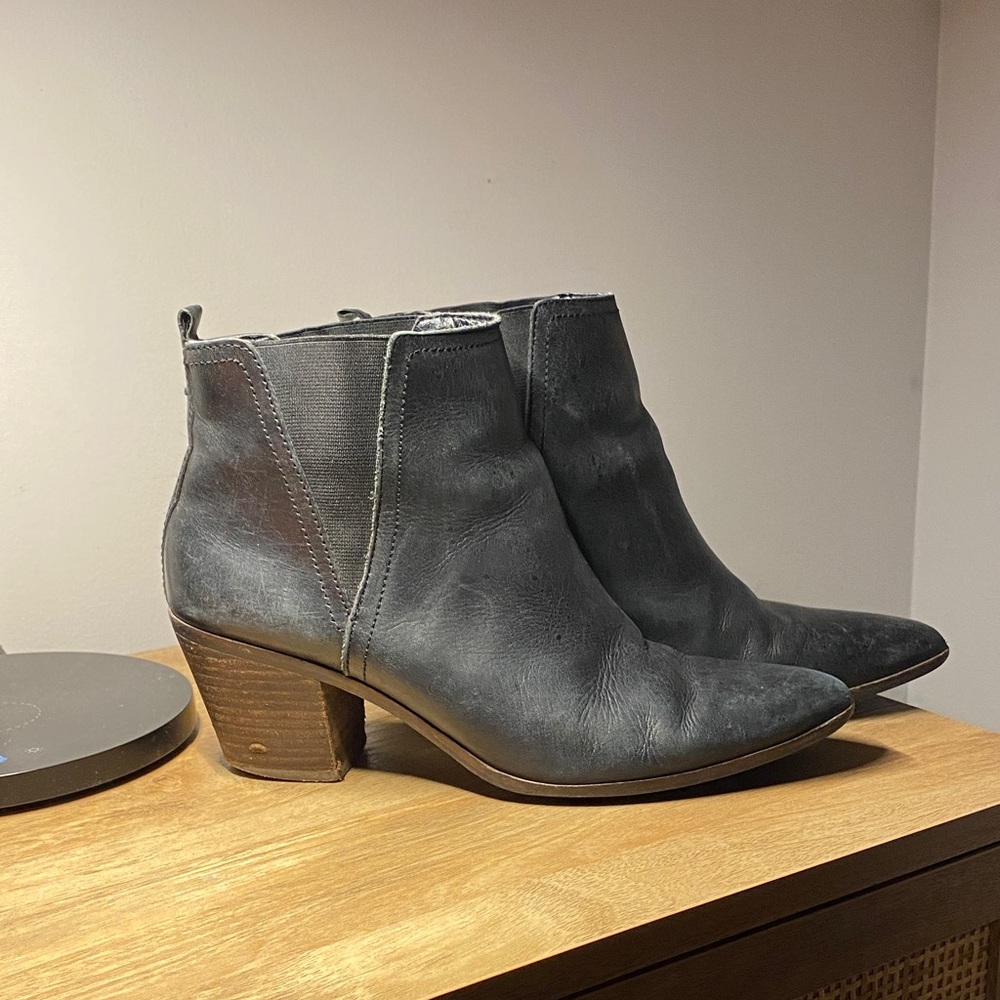 Lucky Brand Black Leather Ankle Boots 8.5